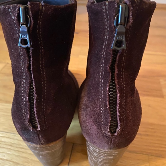 Rag & Bone Plum suede Booties with 3in heel size 8 - Picture 8 of 11